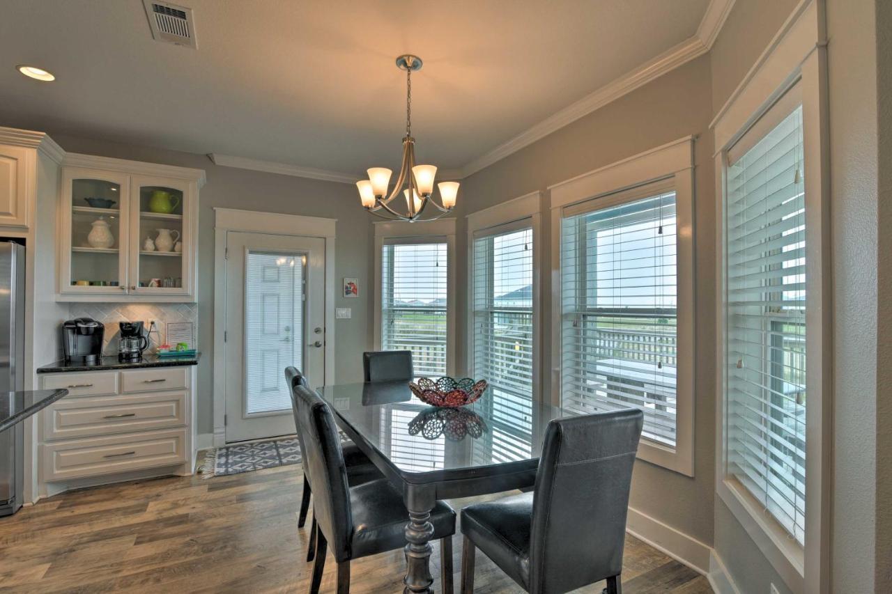 Coastal Port Bolivar Home - Walk To Beach! Εξωτερικό φωτογραφία