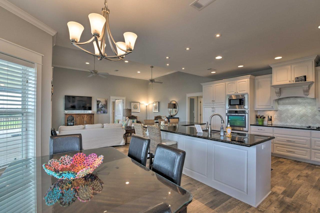 Coastal Port Bolivar Home - Walk To Beach! Εξωτερικό φωτογραφία